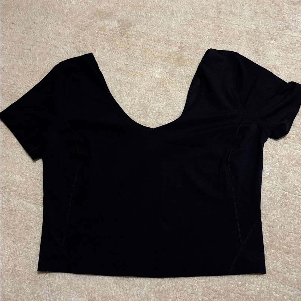 Lululemon Short Sleeve Cropped Tee with Scoop Neck in Black